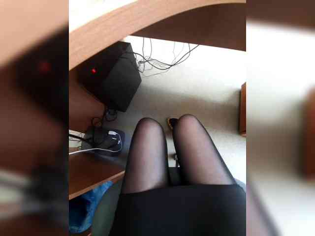 JuliaKiss-11 webcam