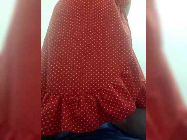 JuliaKiss-11 webcam