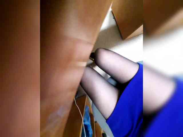 JuliaKiss-11 webcam