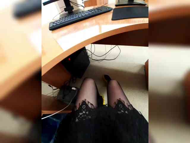 JuliaKiss-11 webcam