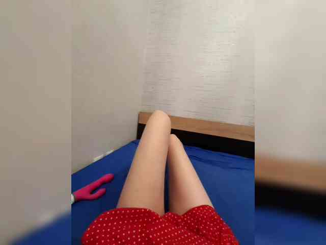 JuliaKiss-11 webcam