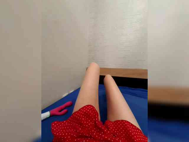 JuliaKiss-11