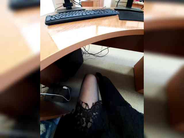 JuliaKiss-11 webcam