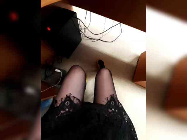 JuliaKiss-11 webcam