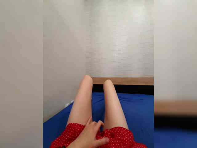 JuliaKiss-11