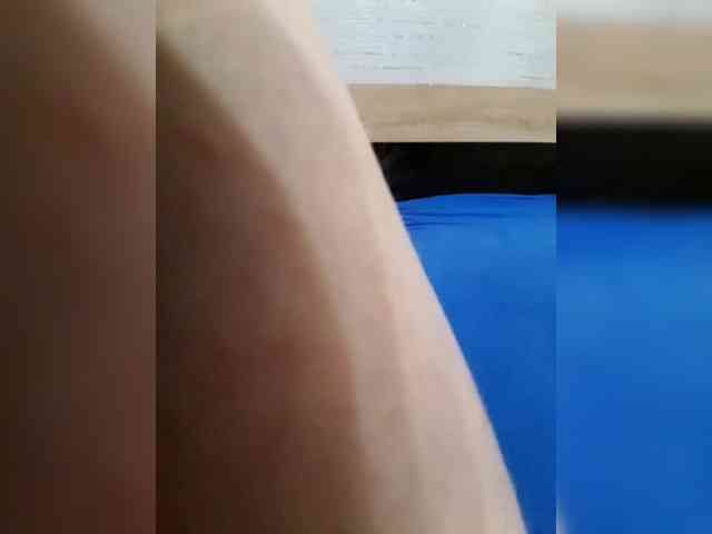 JuliaKiss-11 webcam