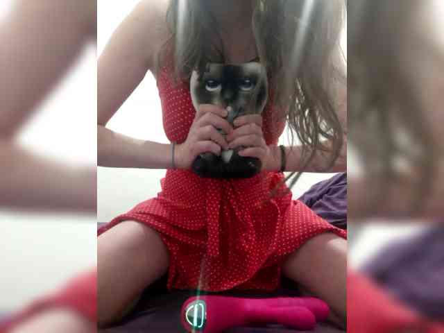 Julia_UralO4ka webcam