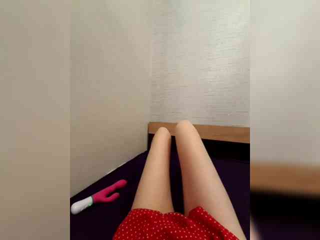 JuliaKiss-11 webcam
