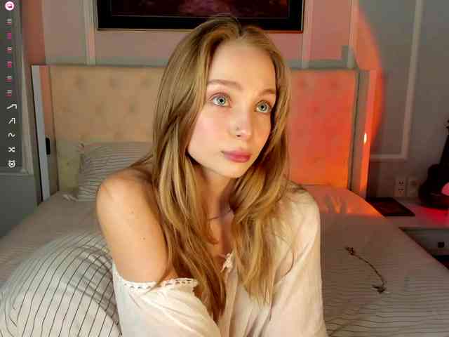 LISABABYMETAL Sex Cam Show