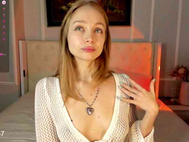 LISABABYMETAL webcam
