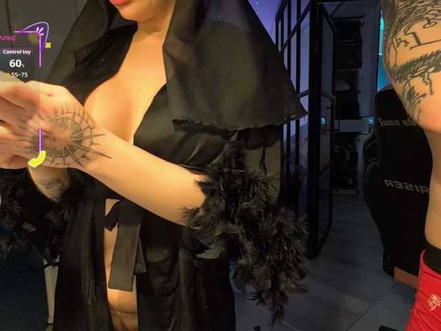 GroteskCouple's BongaCams show and profile