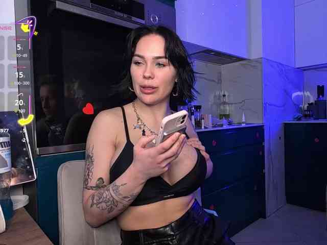 GroteskCouple webcam