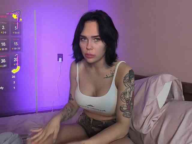 GroteskCouple webcam