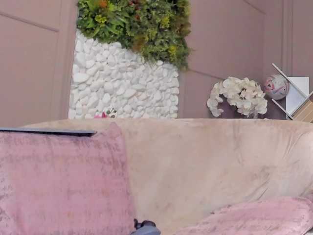 UnforseenLand live cam on BongaCams