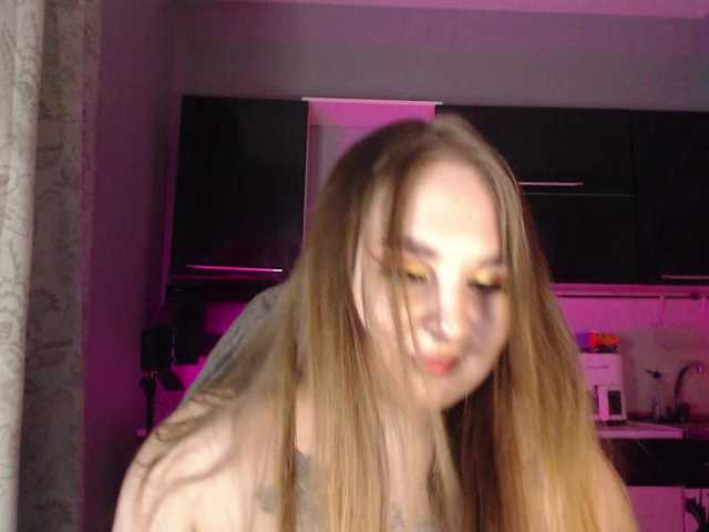 Greeenfriends6969 live cam on BongaCams