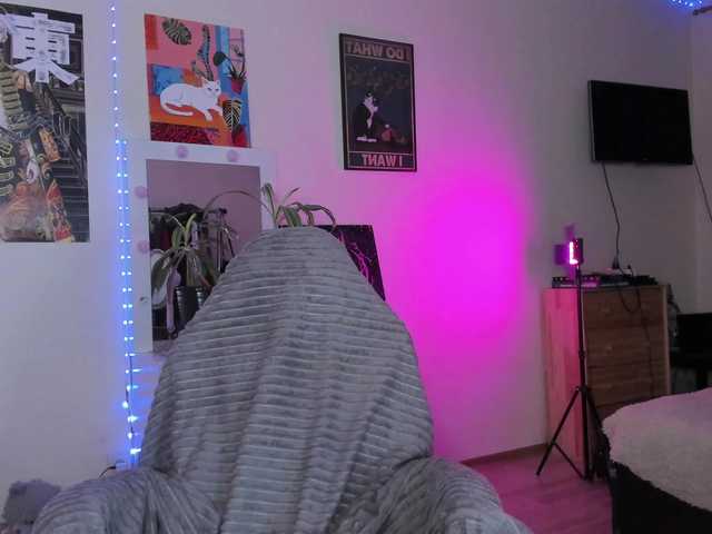 Greeenfriends6969 live webcam show