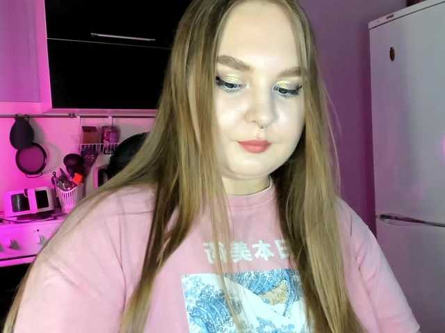 Greeenfriends6969 live webcam show