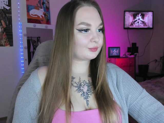 Greeenfriends6969 live cam on BongaCams