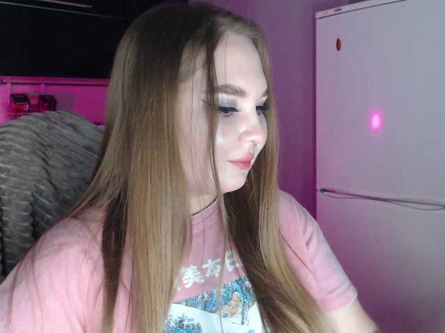 Greeenfriends6969 live cam on BongaCams