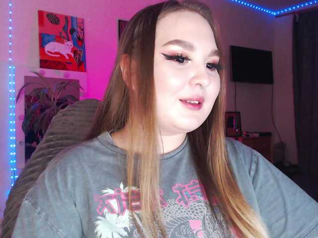 Greeenfriends6969's BongaCams show and profile