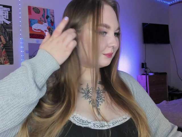 Greeenfriends6969 live cam on BongaCams