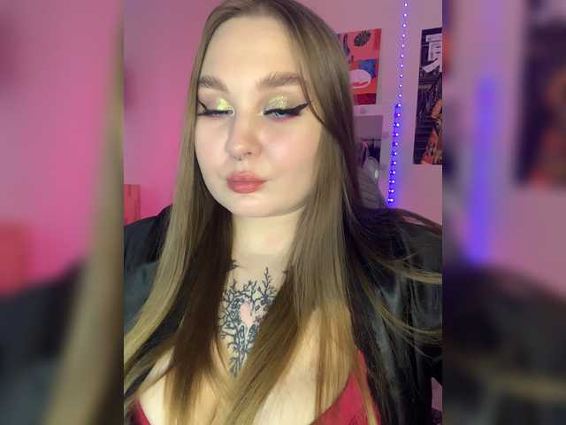 Greeenfriends6969 live cam on BongaCams
