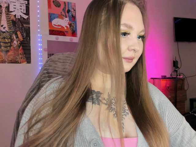 Greeenfriends6969 live cam