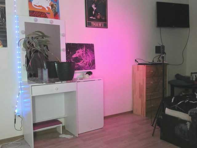 Greeenfriends6969 live cam on BongaCams