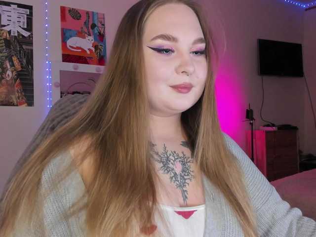 Greeenfriends6969 live cam