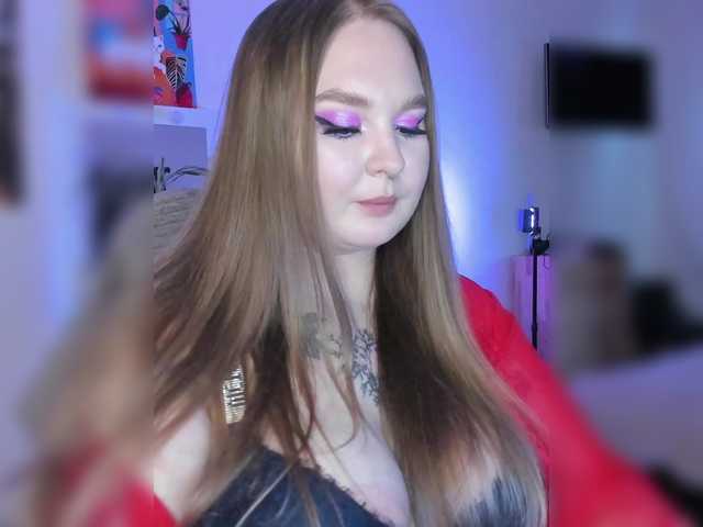 Greeenfriends6969 live cam on BongaCams
