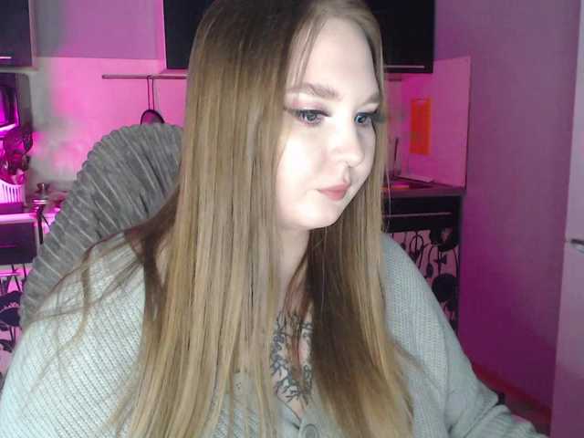 Greeenfriends6969 Live Cam on BongaCams