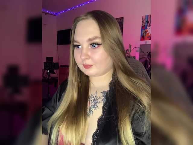 Greeenfriends6969 live cam on BongaCams
