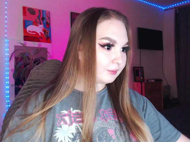 Greeenfriends6969's BongaCams show and profile