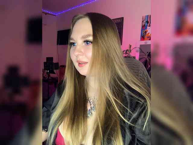 Greeenfriends6969 webcam