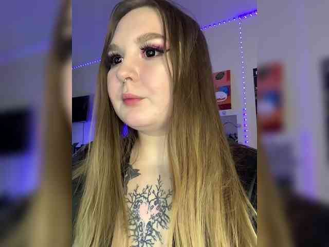 Greeenfriends6969 webcam