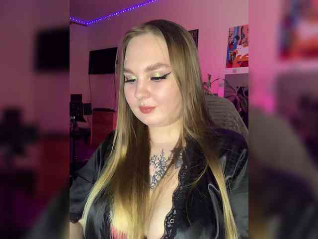 Greeenfriends6969 webcam