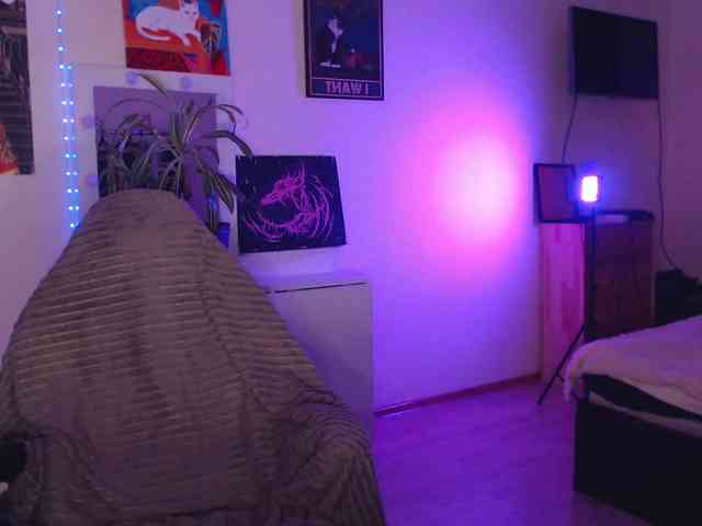 Greeenfriends6969 webcam