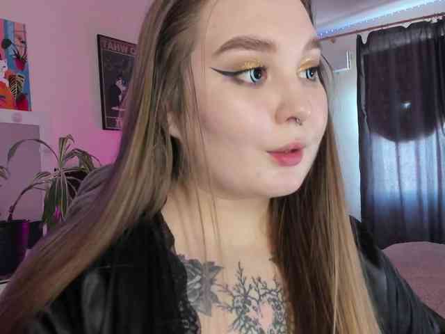 Greeenfriends6969 webcam