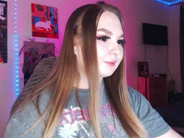 Greeenfriends6969 webcam