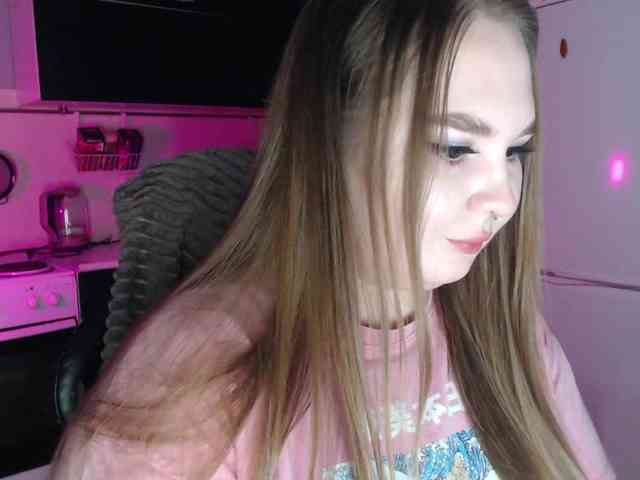Greeenfriends6969 webcam