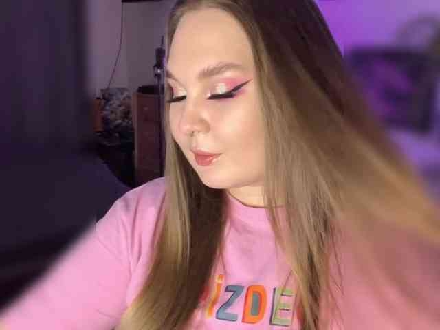 Greeenfriends6969 webcam