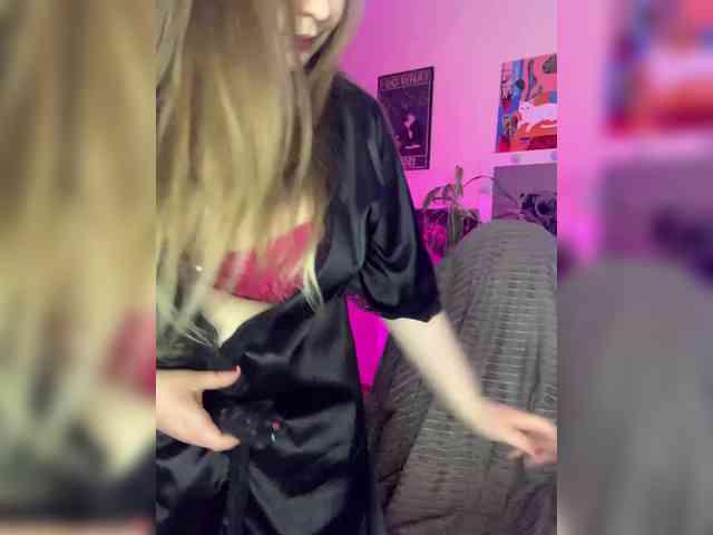 Greeenfriends6969 webcam