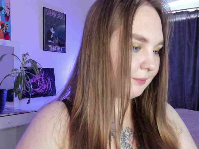 Greeenfriends6969 webcam
