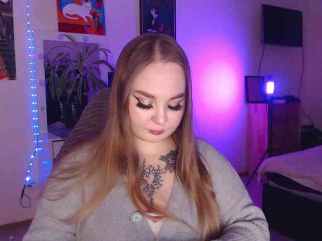 Greeenfriends6969 webcam