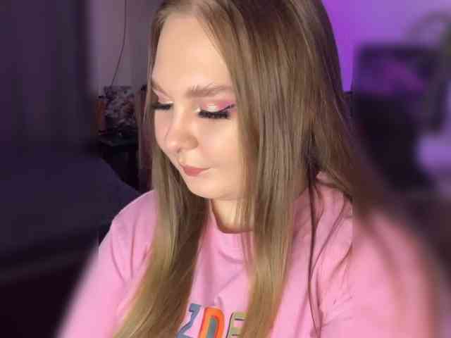 Greeenfriends6969 webcam