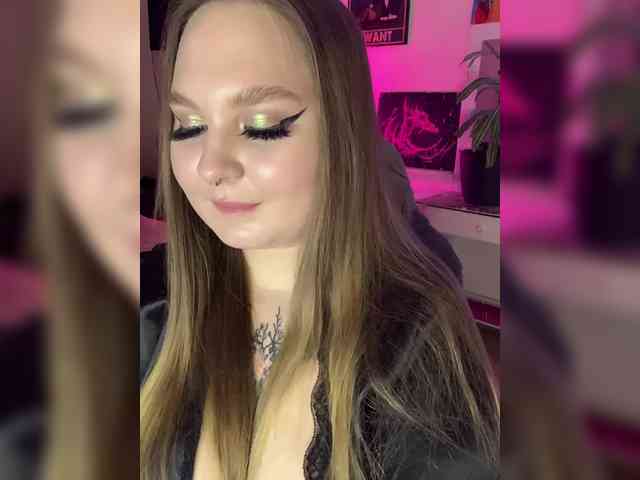 Greeenfriends6969 webcam