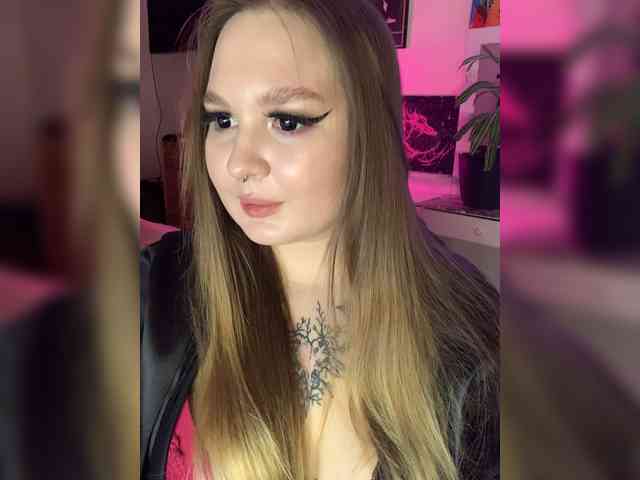 Greeenfriends6969 webcam