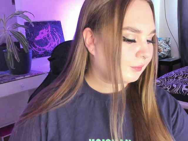 Greeenfriends6969 webcam