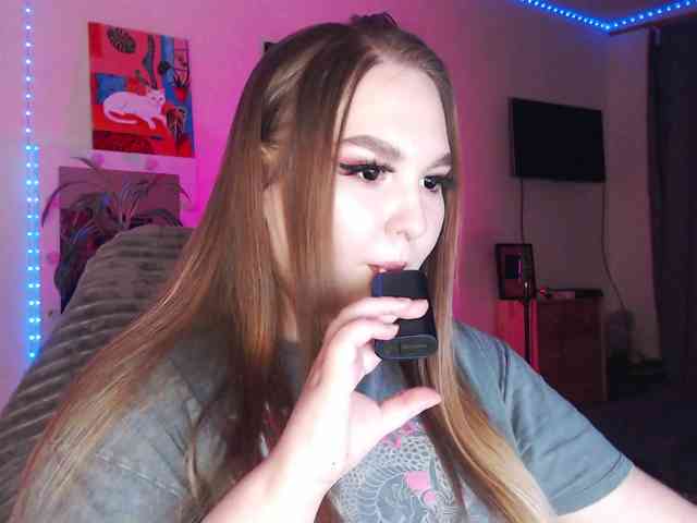 Greeenfriends6969 webcam