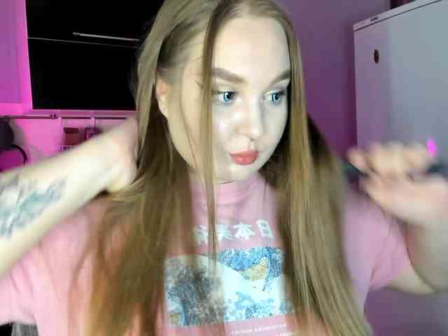 Greeenfriends6969 webcam